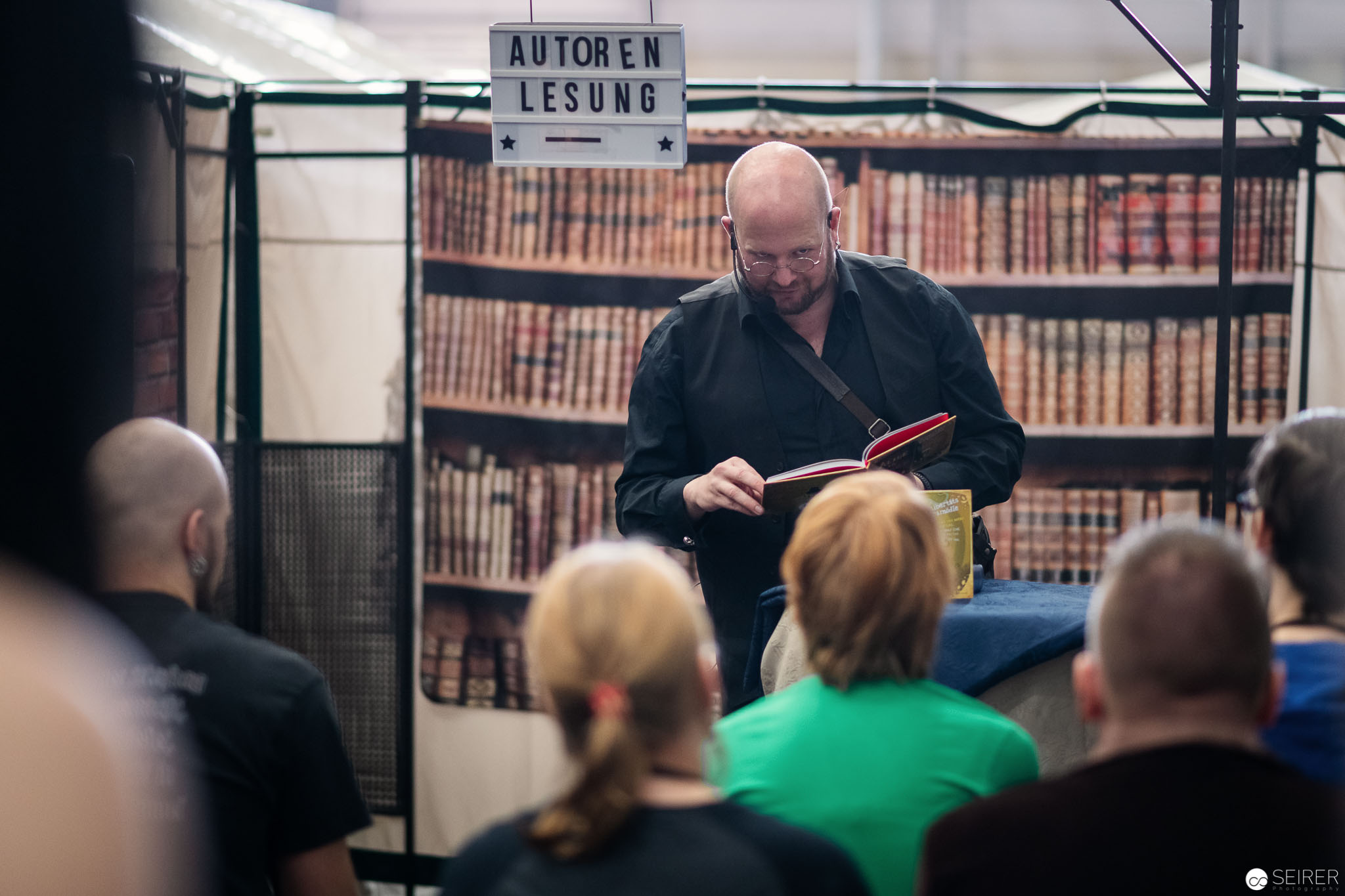 Christian von Aster liest auf der VIECC 2018